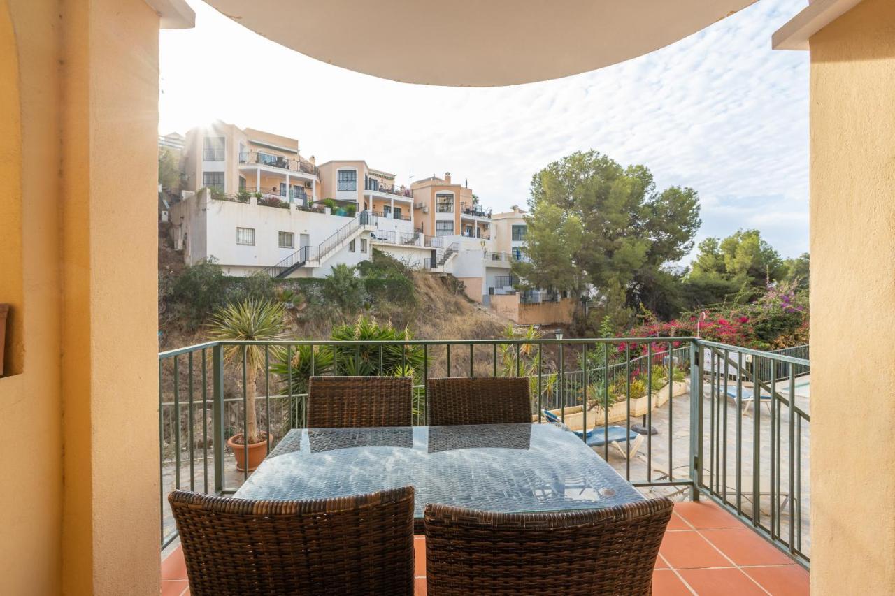 Las Flores 5 - Large Townhouse نيرخا المظهر الخارجي الصورة