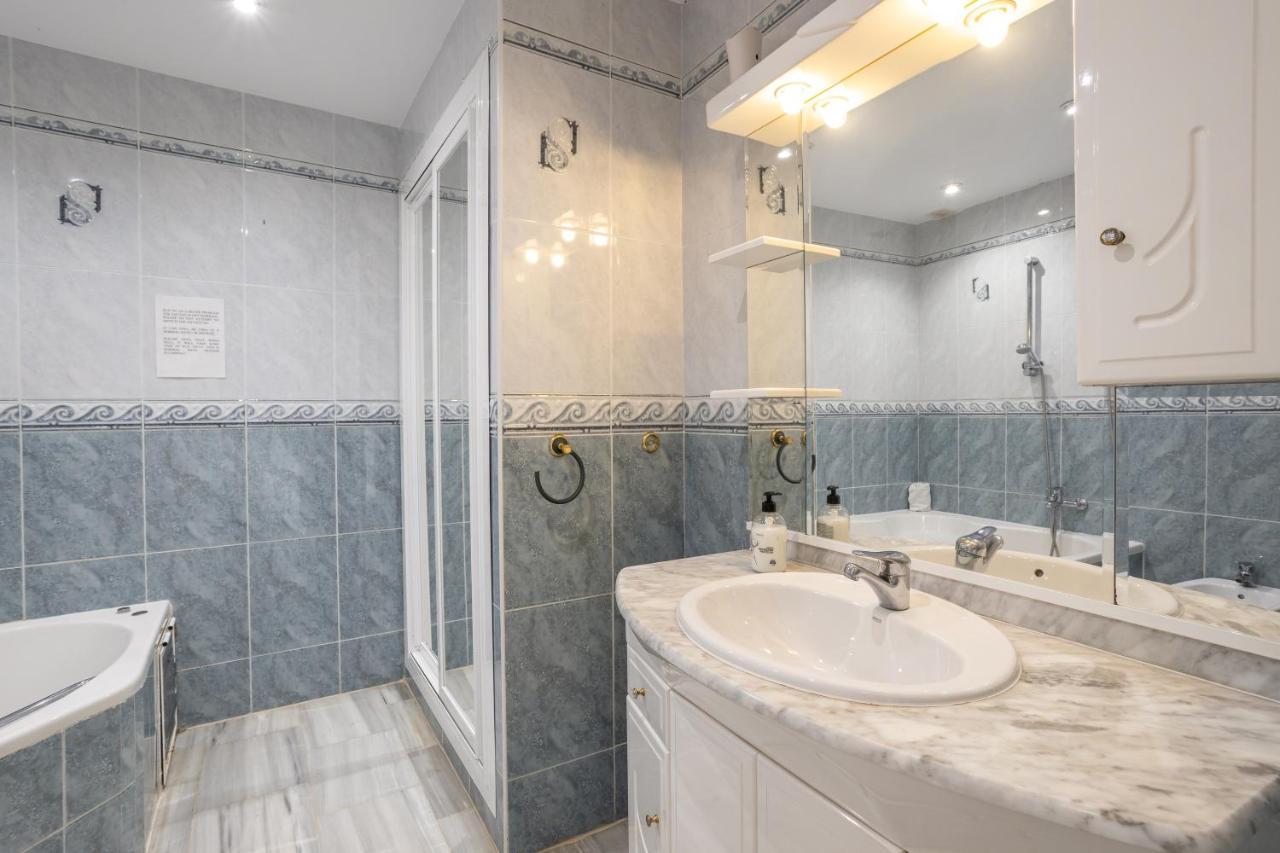Las Flores 5 - Large Townhouse نيرخا المظهر الخارجي الصورة