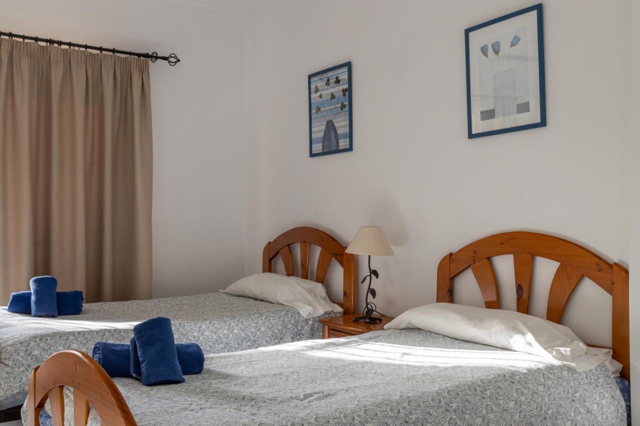Las Flores 5 - Large Townhouse نيرخا المظهر الخارجي الصورة