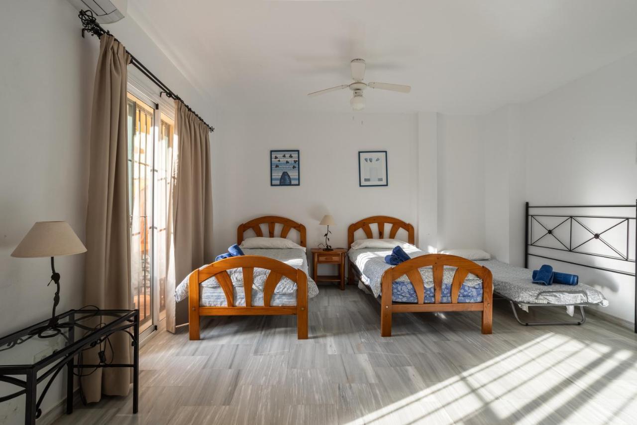 Las Flores 5 - Large Townhouse نيرخا المظهر الخارجي الصورة
